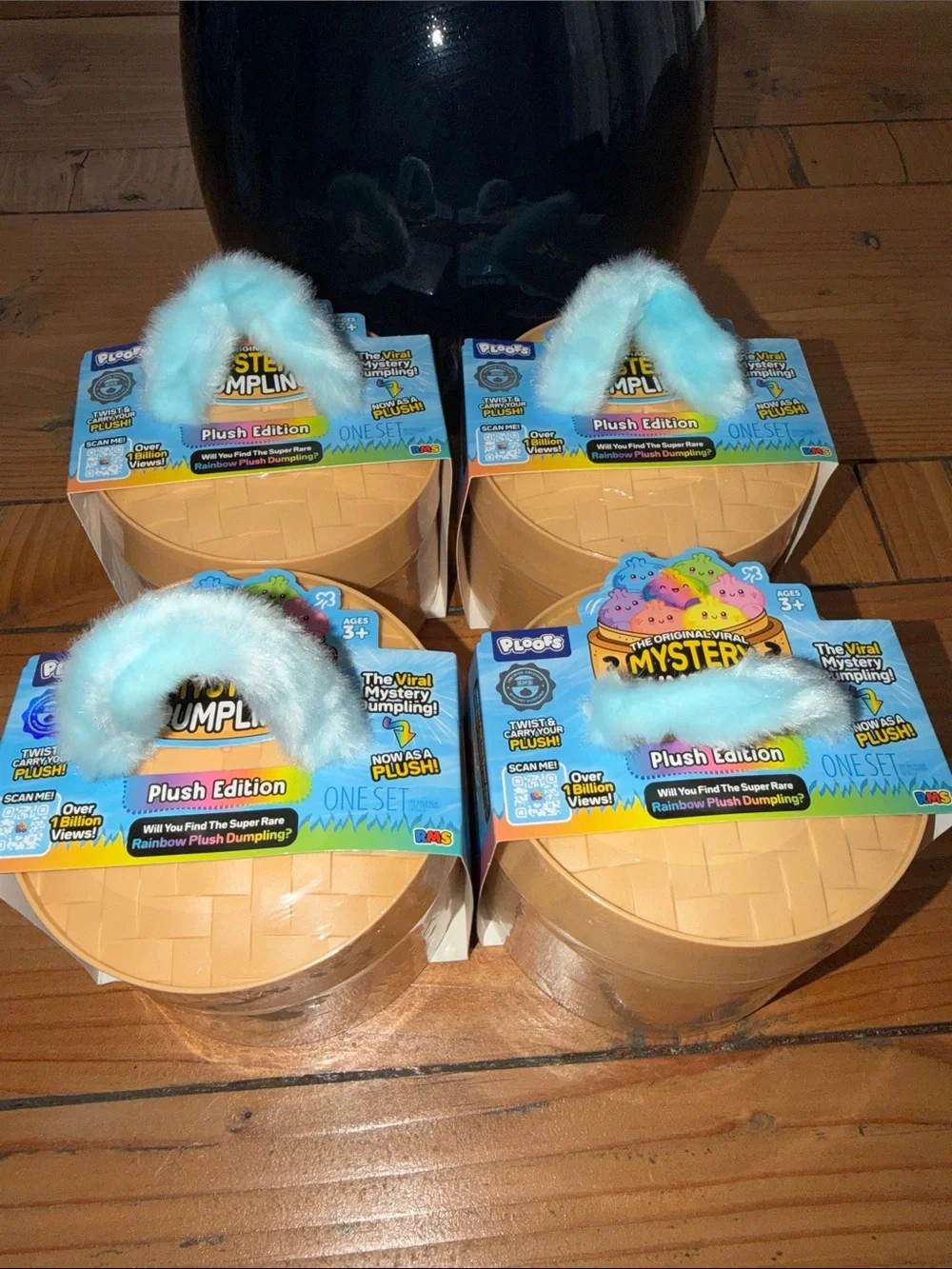 FOUR 4 RMS Rainbow PLUSH Edition Surprise Dumplings..Twist and Carry All Sealed